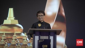 Menlu Retno di CNN Indonesia Awards: RI di Garis Depan Bela Palestina