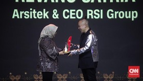 Arsitek Revano Satria Raih Entrepeneur in Architecture
