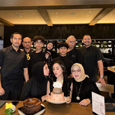 Putus dari Anak Pendeta, Salmafina Sunan Pamer Pacar Baru Saat Ultah