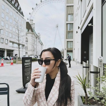 Beda Agama dari 2018, Salmafina Pilih Lebaran Bareng Keluarga