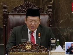 Bamsoet Bacakan Pantun Apresiasi Presiden RI dari Sukarno hingga Prabowo