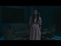Frederika Alexis Cull Debut Akting Horor, Jadi Korban Teror di Malam Keramat
