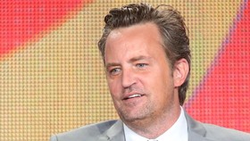 Asisten Suntik Ketamin Berulang ke Matthew Perry Sebelum Meninggal