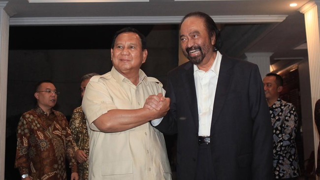 Prabowo mengatakan boleh NasDem berada di kubu Anies pada Pilpres 2024, yang penting sekarang di koalisi pemerintahan terpilih Prabowo-Gibran.