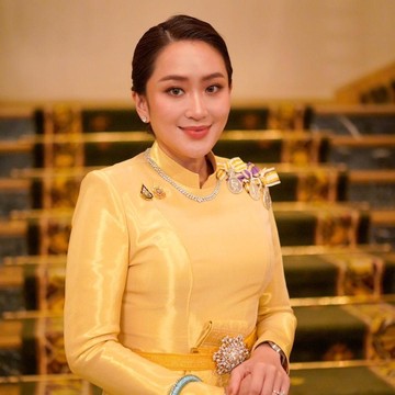 Profil Paetongtarn Shinawatra, Perempuan yang Menjadi Perdana Menteri Thailand Termuda