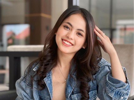 7 Potret Terbaru Putri DA usai Nikah dengan Pengusaha Abdul Aziz, Dipuji Makin Cantik