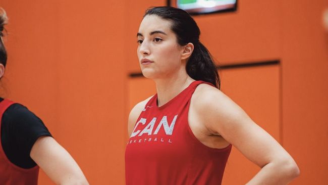 Profile of Aislinn Konig, wife of Canadian basketball player Sandy Walsh