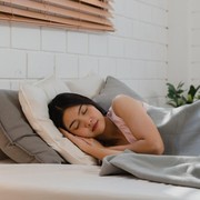 5 Langkah Rutinitas Malam Tepat agar Tidur Nyenyak
