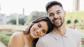 Sandy Walsh Resmi Menikah dengan Aislinn Konig