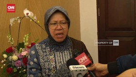 VIDEO: Risma Akui Belum Terima Perintah PDIP Maju Pilgub Jatim