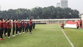 FOTO: Timnas U-20 Gelar Upacara 17 Agustus Sebelum Latihan