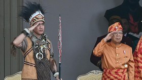 Ma'ruf Beri Nasihat ke Gibran saat Upacara HUT RI Bareng di Istana