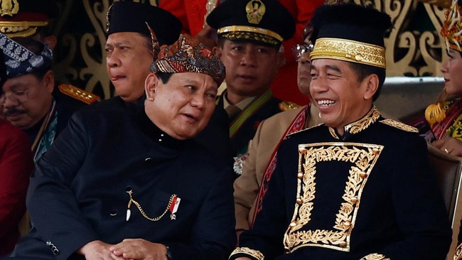 Presiden Jokowi menilai Presiden terpilih Prabowo Subianto nantinya bakal menindaklanjuti rencana pembentukan angkatan siber TNI.