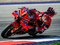 Terpuruk di Sprint Race MotoGP Aragon, Bagnaia Salahkan Ban dan Aspal Kotor