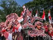  Warna-warni Karnaval Peringati HUT Ke-79 Kemerdekaan RI