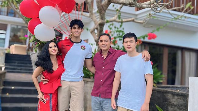 5 Potret Marco Putra Diah Permatasari Rayakan Ultah Bertepatan di Momen 17 Agustus