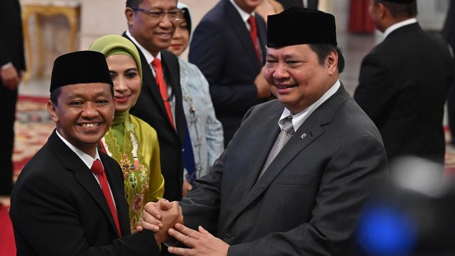 Airlangga Hartarto buka bunyi soal argumen tak datang dalam momen penunjukan Bahlil Lahadalia sebagai ketua umum dalam Munas ke-XI Partai Golkar.