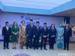 Baru Dilantik Jokowi, Wamenkominfo Angga Turut Lantik Dirjen Kominfo