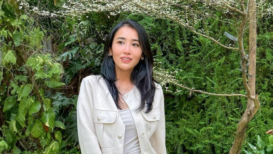 shahnaz anindya