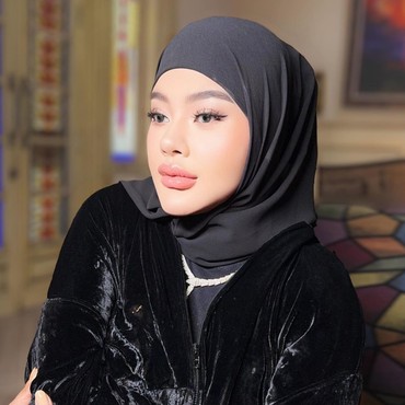 Cara Shindy Fioerla Ajarkan Anak Rayakan Ultah tanpa Pesta Mewah