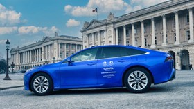 Mobility for All: Toyota Sokong Venue Paralimpiade dengan Ribuan xEV