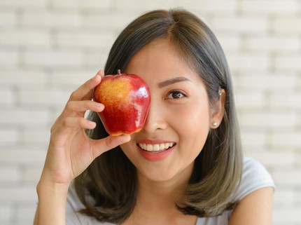 5 Tips Ngemil Sehat Pakai Apel, Anti Lapar dan Tidak Bikin Gemuk