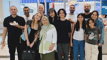 Selesai Kerja di Malaysia, BCL Pamer Foto Dihampiri Keluarga Mendiang Ashraf Sinclair