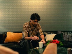 Lirik Lagu Tragedy - dhruv