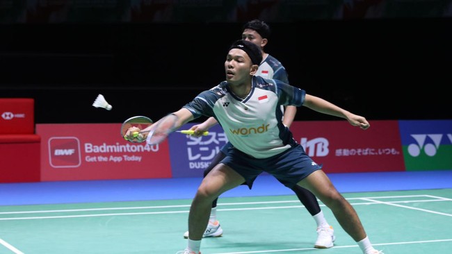 Jadwal Kumamoto Masters Japan 2024 hari ini akan menampilkan aksi wakil Indonesia di antaranya Fajar/Rian, Leo/Bagas, hingga Fikri/Daniel.