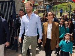 Pangeran Harry dan Meghan Markle Rilis Kartu Natal, Foto Lilibet Curi Atensi
