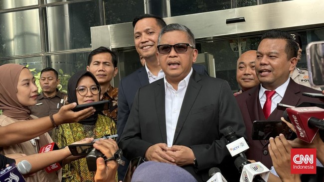 Sekjen DPP PDIP Hasto Kristiyanto mengatakan ada hukuman pemecatan bagi kader nan tak disiplin memenangkan paslon Edy-Hasan di Pilgub Sumut 2024.