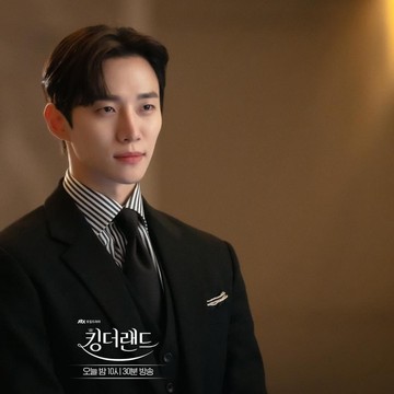 Sederet Idol K-Pop dengan Kemampuan Akting Luar Biasa yang Membintangi Banyak Drakor Populer
