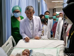 Arsenio, 1 Bayi Kembar Siam Meninggal Usai Operasi Pemisahan di RSU Soetomo