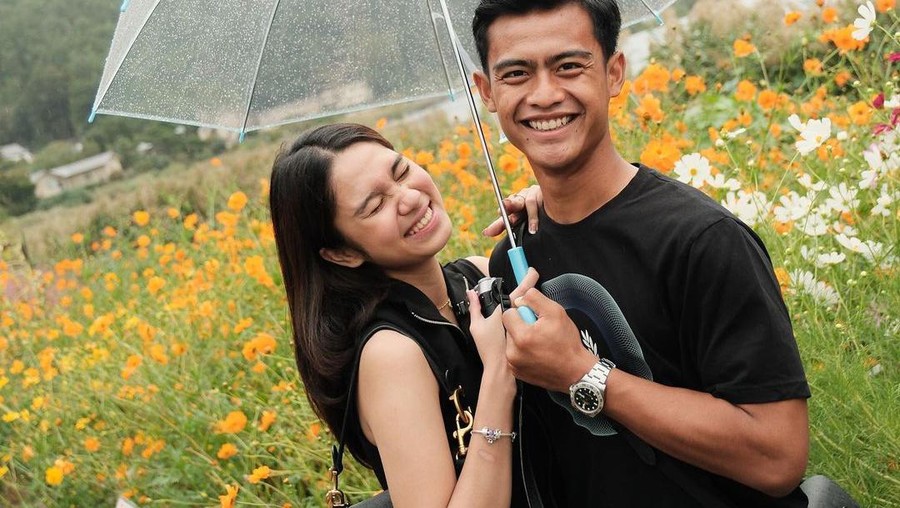 Arhan dan Azizah Arhan dan Azizah
