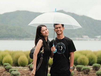 Anniversary Pertama, Intip 7 Potret Kebersamaan Pratama Arhan & Azizah Salsha