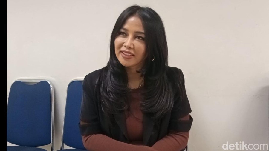 Mutia Ayu saat ditemui di kawasan Transmedia.