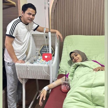 Suami Siaga, 7 Momen Haru Nadya Mustika Melahirkan Anak Kedua Didampingi Iqbal Rosadi
