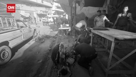 VIDEO: Serangan Brutal Rudal Israel di Pasar Gaza, 6 Orang Tewas