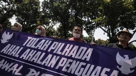 VIDEO: Protes RUU Pilkada, PDIP: Rakyat Bersuara Lewat Media Sosial