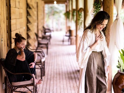 Shiloh Putri Angelina Jolie dan Brad Pitt Resmi Hapus Nama Belakang Sang Ayah
