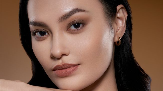 Makeup Baru dari Brand Lokal yang Wajib Dicoba: Buttonscarves Skin Guard Compact Powder Foundation