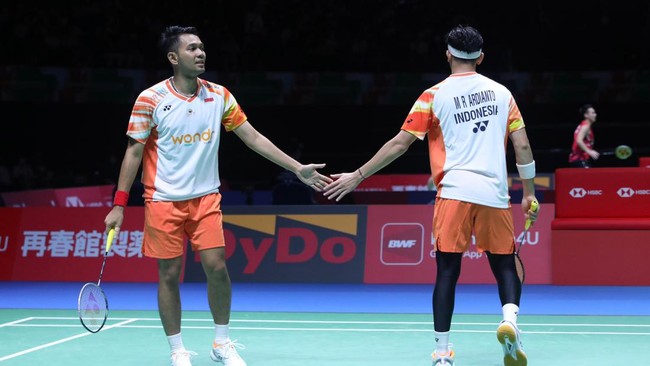 Berikut daftar tiga wakil Indonesia di semifinal Denmark Open 2024 yang terdiri dari dua atlet tunggal putri dan sepasang ganda putra.