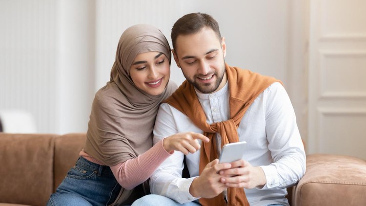Ilustrasi pasangan muslim Ilustrasi pasangan muslim
