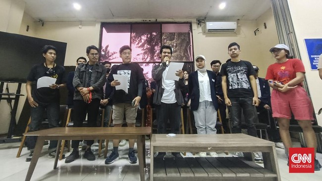 Menyikapi sikap penguasa saat ini, Front Forward Muda bakal menggelar demo besar seperti 'Revolusi Gen Z' di Bangladesh.