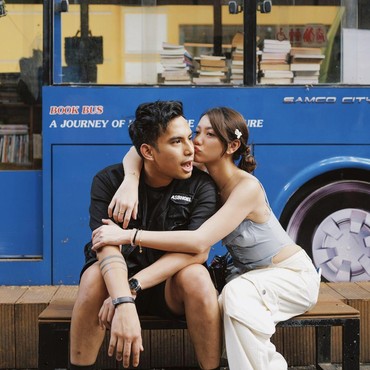 Usai Cerai, 7 Potret Okin Eks Suami Rachel Vennya Makin Bucin dengan Regina