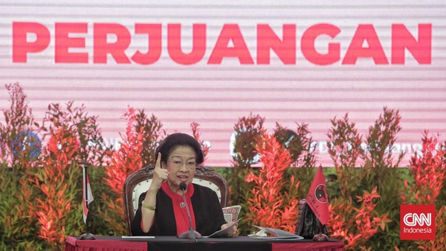 Presiden ke-5 RI Megawati Soekarnoputri mengklaim dirinya berhasil melunasi utang Indonesia ke IMF ketika menjabat presiden pada 2003 silam.