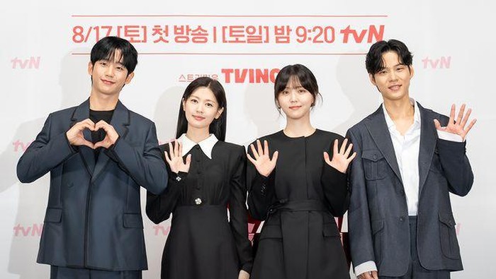 3 Agensi yang Menaungi Pemeran Utama Drama Love Next Door