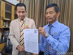 Protes Dituduh Perankan Video Mesra Sejoli PNS, Kadisdik Jombang Lapor Polisi