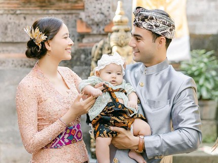 7 Potret Victoria Putri Laura Theux di Usia 3 Bulan, Jalani Upacara Adat Bali Nelu Bulanin
