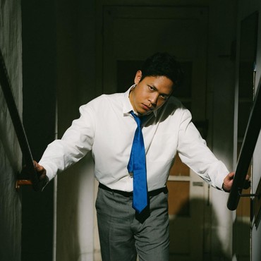 Lirik Lagu Semua Lagu Cinta Terdengar Sama - Hindia